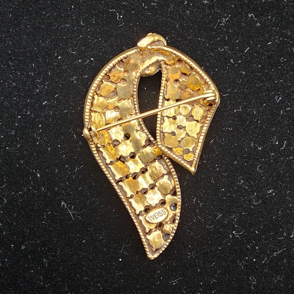 Vintage Weiss Hematite Rhinestone Ribbon Brooch Pin Bronze Tone - Picture 4 of 9